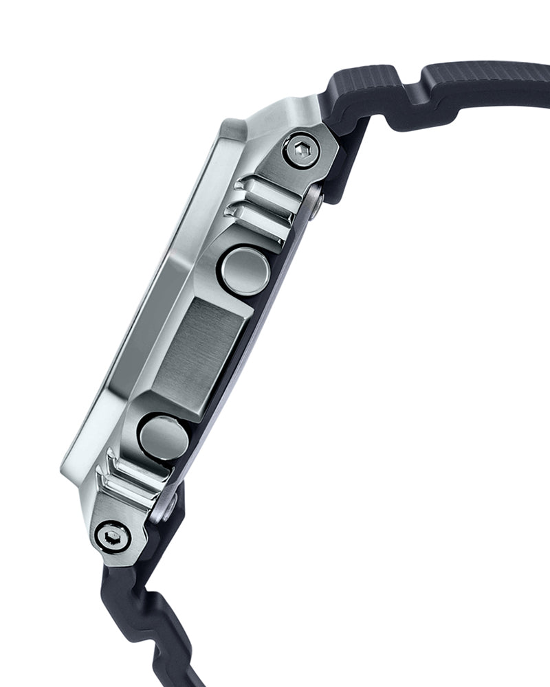 Casio G-Shock GM-2100-1A “CasiOak” – Silver Metal Edition